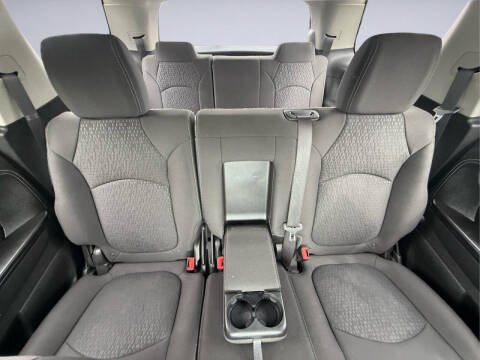 2016 GMC Acadia SLE-2