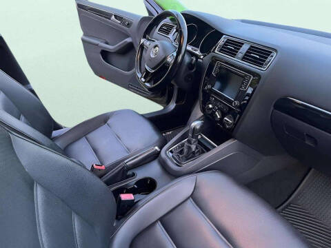 2016 Volkswagen Jetta