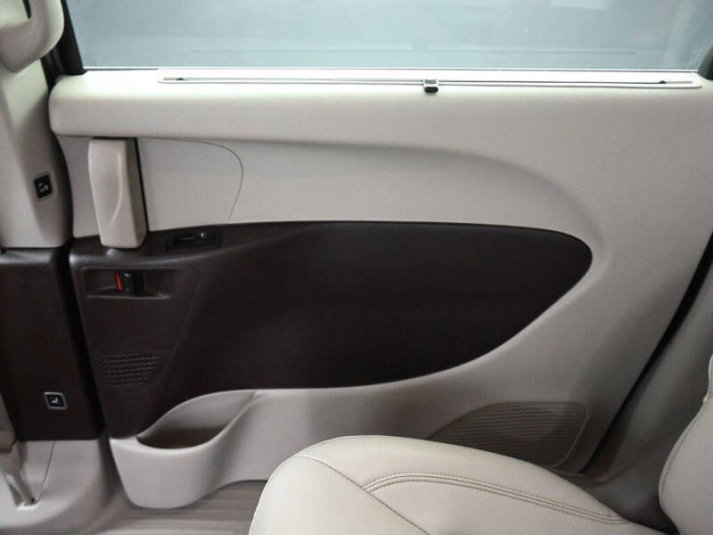 2021 Chrysler Pacifica Hybrid Touring L