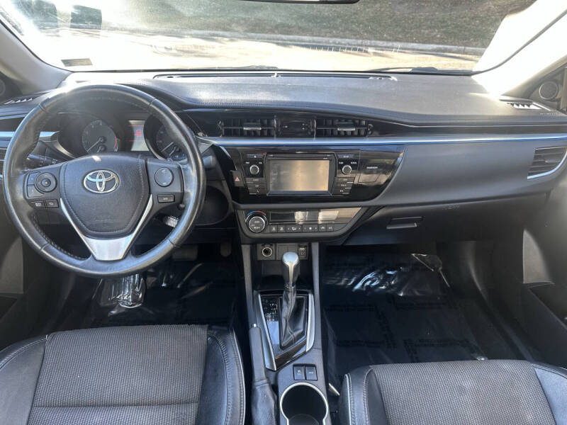 2015 Toyota Corolla S Plus
