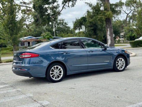 2019 Ford Fusion Hybrid SE
