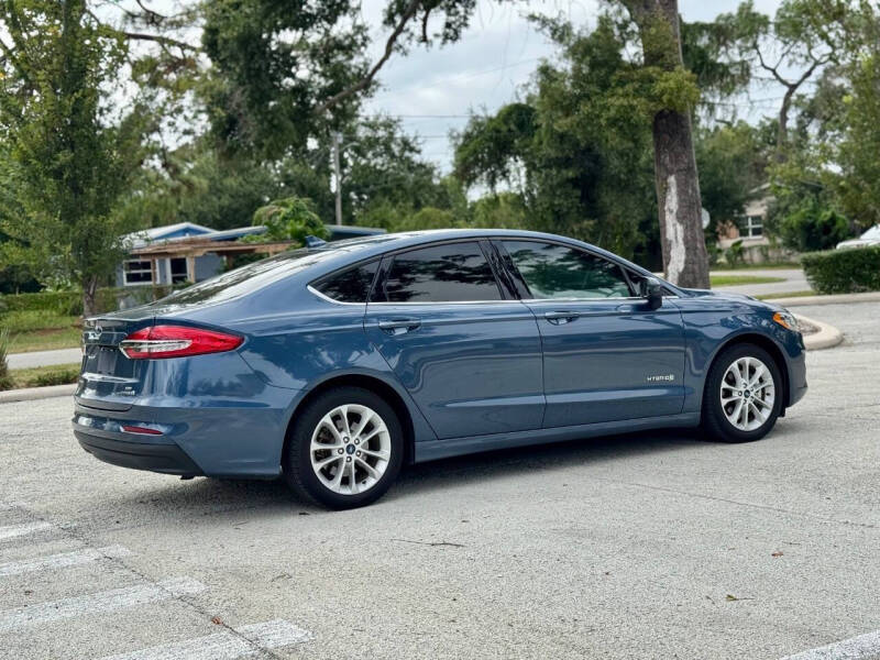 2019 Ford Fusion Hybrid SE