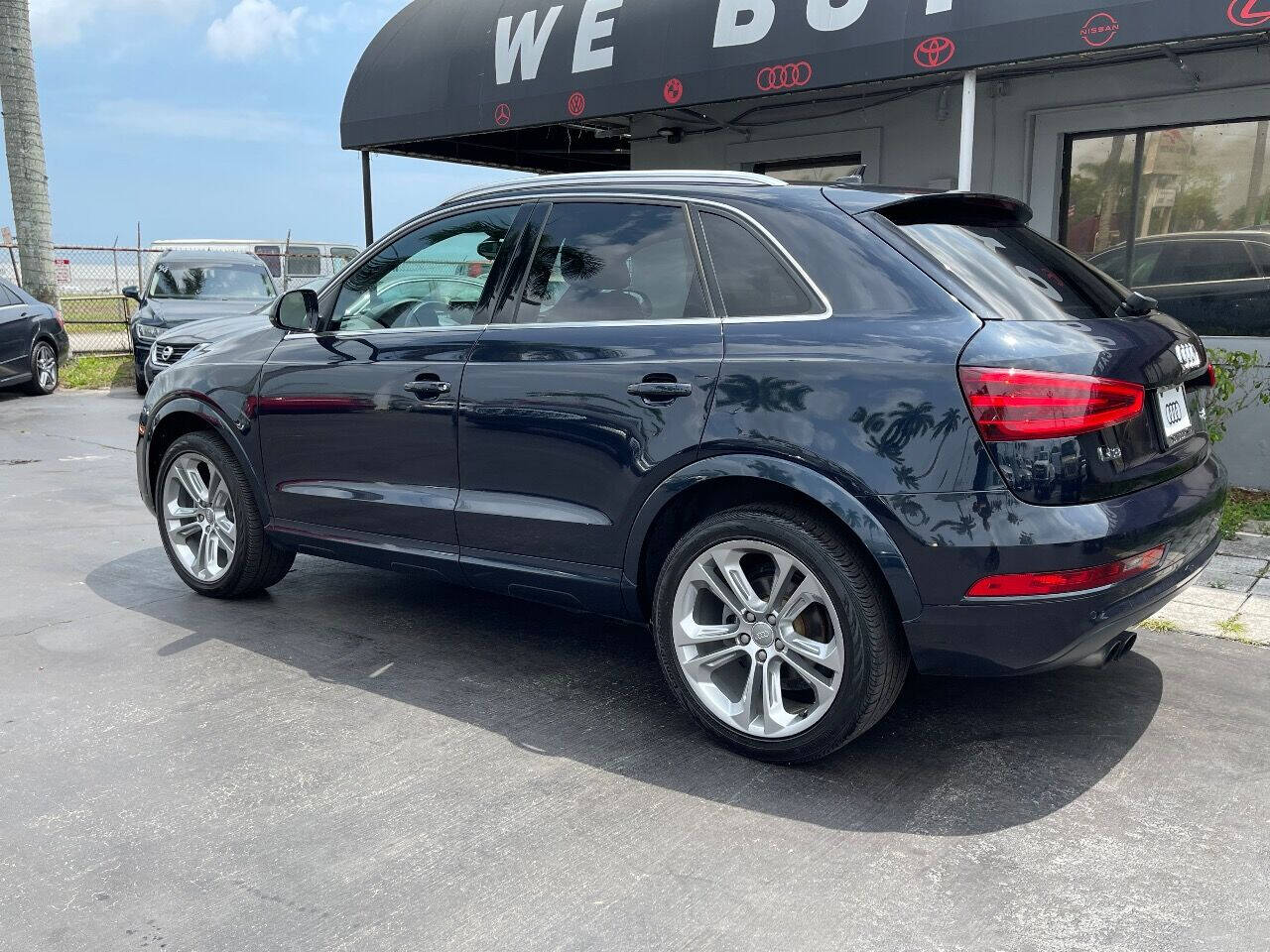 2015 Audi Q3  - $14,900
