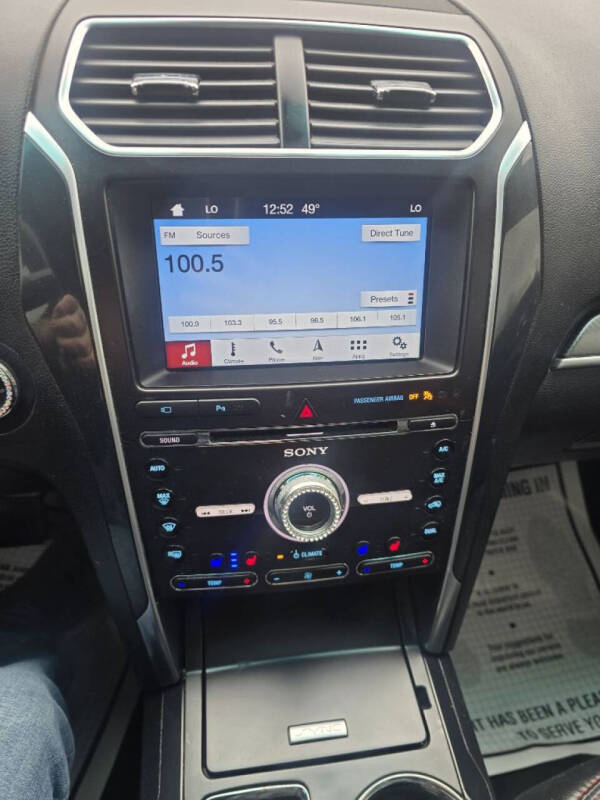 2017 Ford Explorer Sport