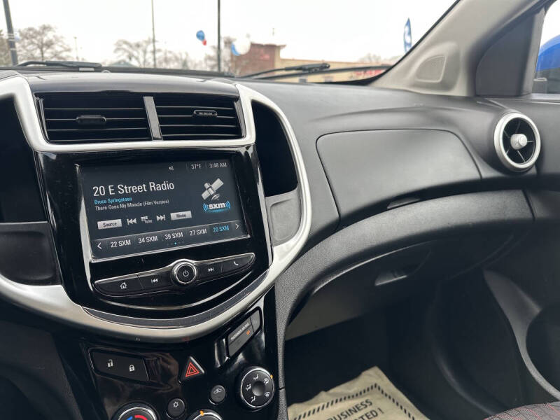 2017 Chevrolet Sonic LT Auto