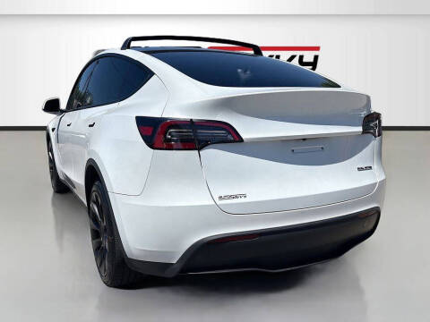 2023 Tesla Model Y Long Range