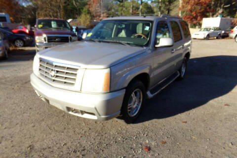 2004 Cadillac Escalade for sale at 1st Priority Autos in Middleborough MA