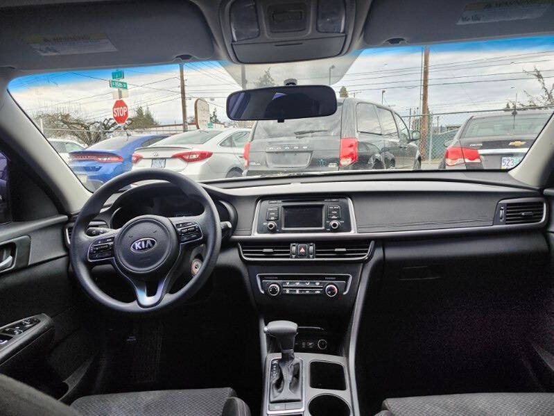 2016 Kia Optima LX