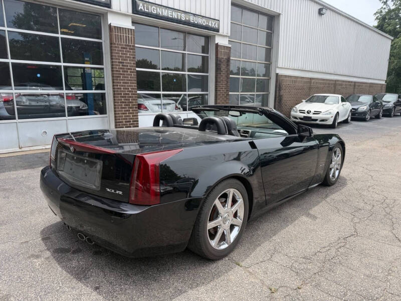 2004 Cadillac XLR
