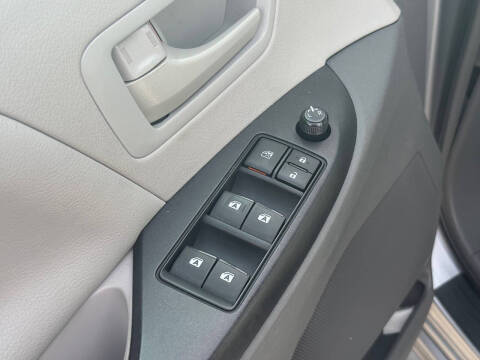 2017 Toyota Sienna L 7-Passenger