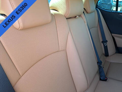 2025 Lexus ES 350
