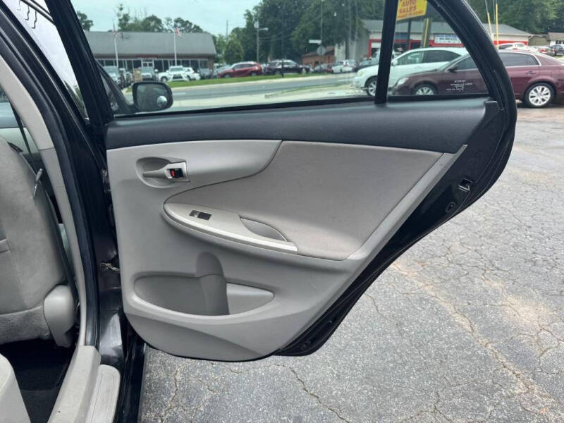 2012 Toyota Corolla LE