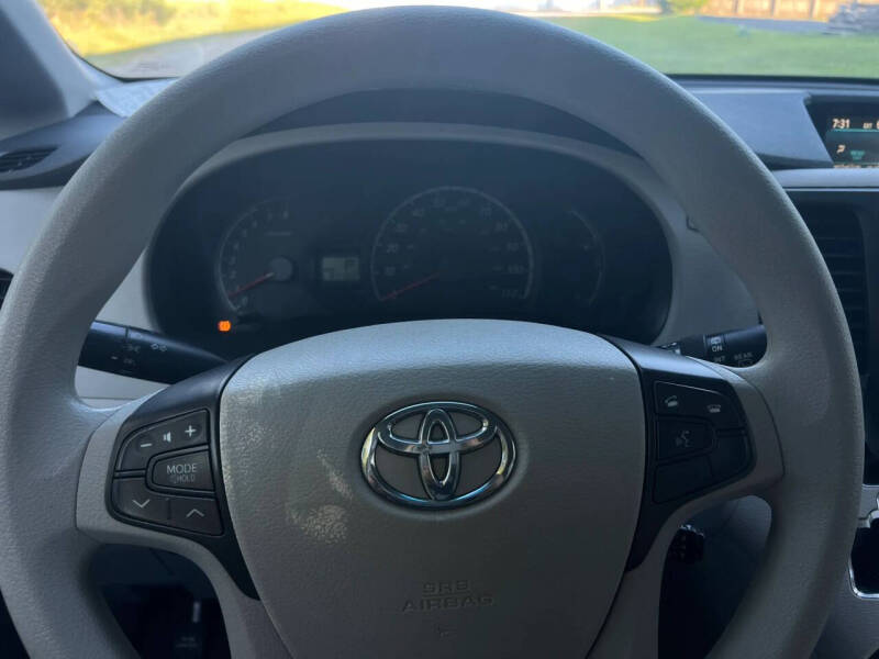 2014 Toyota Sienna