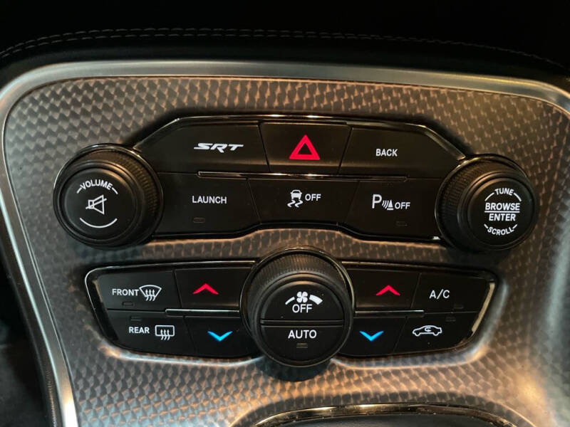 2015 Dodge Challenger SRT Hellcat