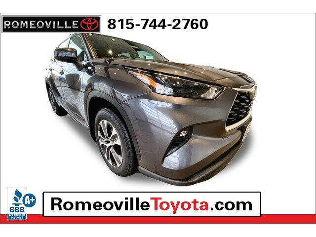 2022 Toyota Highlander Hybrid XLE