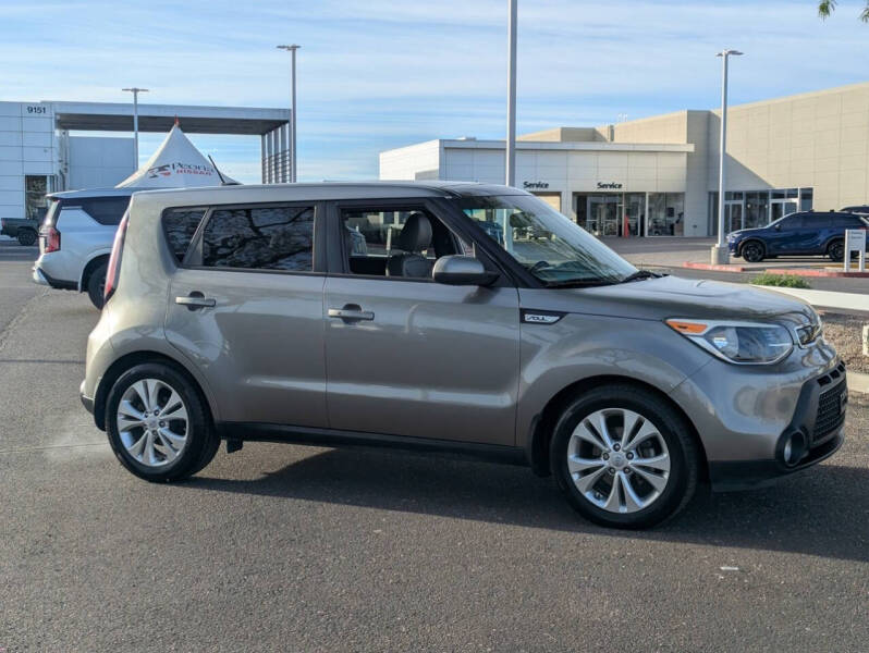 2015 Kia Soul +
