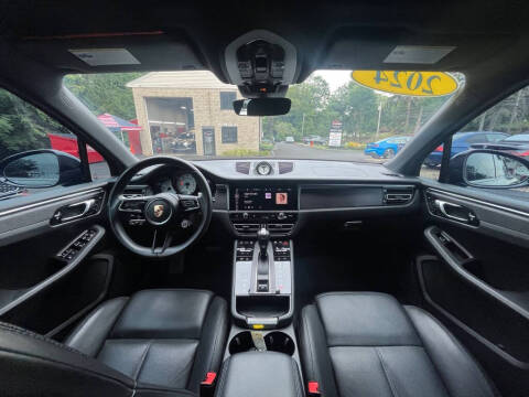 2024 Porsche Macan GTS