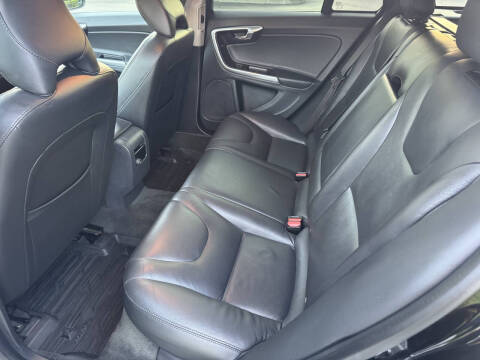 2015 Volvo V60 T5 Drive-E Premier