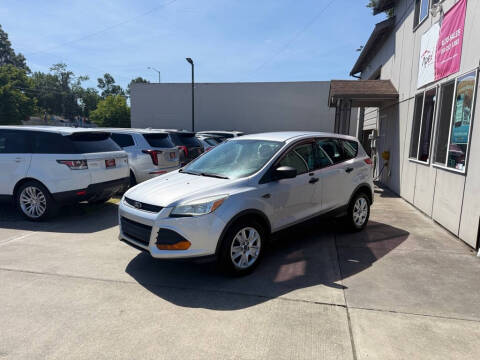 2013 Ford Escape S