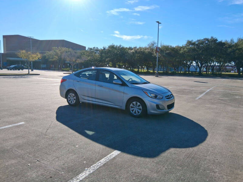 2017 Hyundai Accent SE