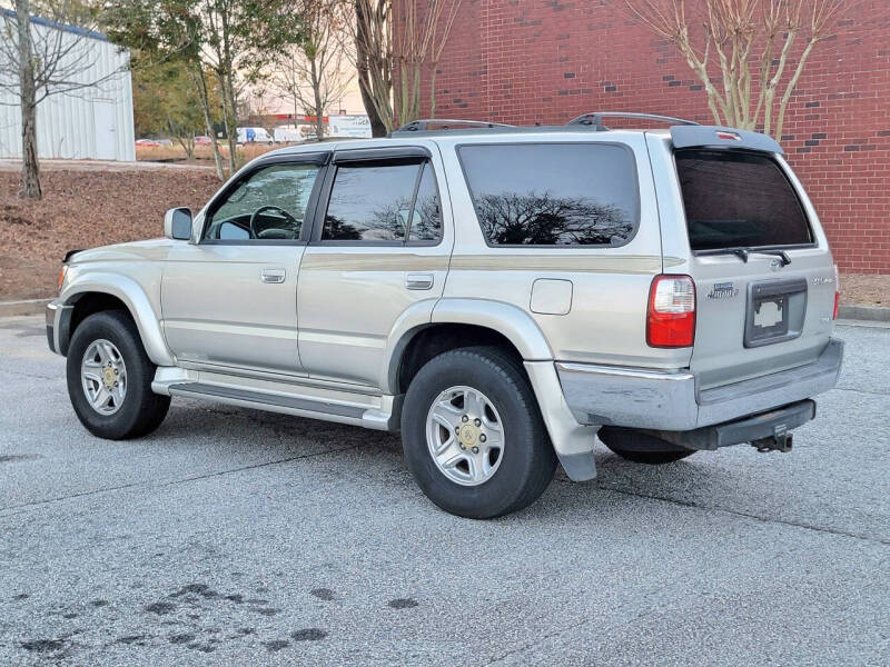 2001 Toyota 4Runner SR5 photo 12