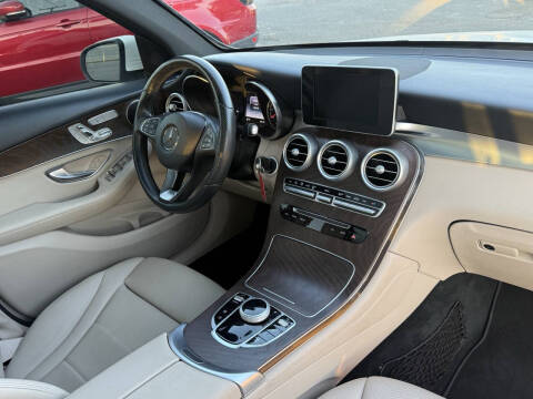 2018 Mercedes-Benz GLC GLC 300 4MATIC