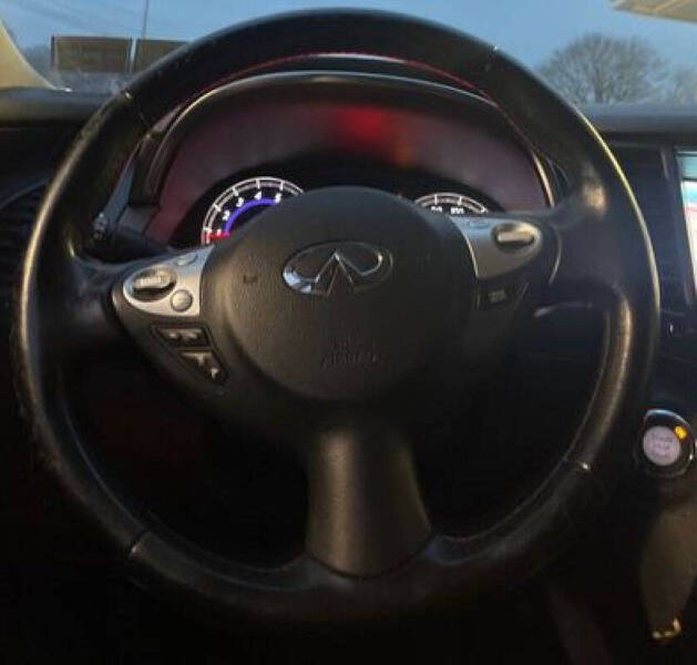 2011 Infiniti FX35