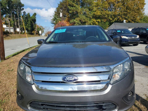 2012 Ford Fusion for sale at Cynthia Motors, LLC in Thomasville NC