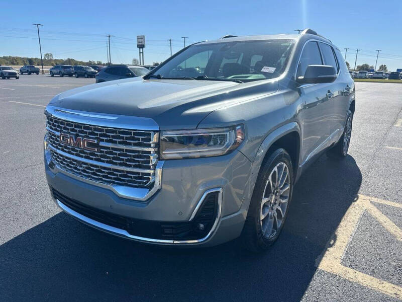 2023 GMC Acadia Denali