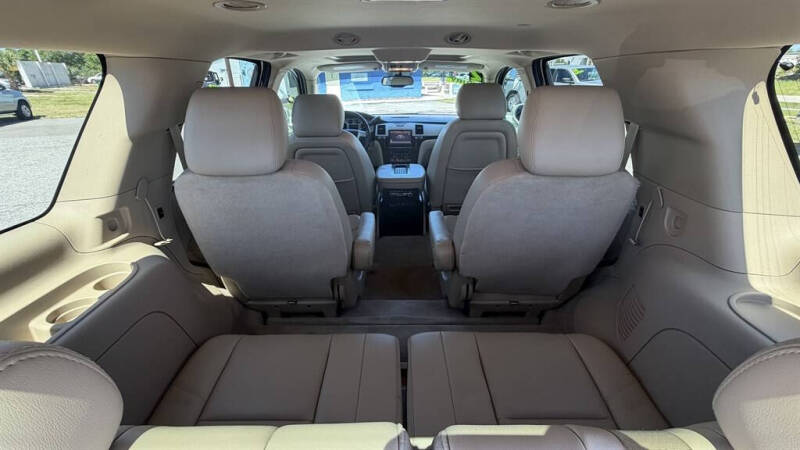 2012 Cadillac Escalade Luxury