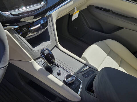 2025 Cadillac XT6 Premium Luxury