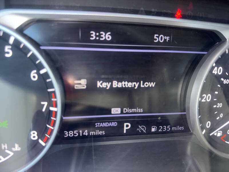 2023 Nissan Pathfinder SL