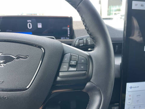 2024 Ford Mustang Mach-E Select