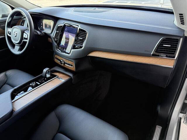 2024 Volvo XC90 B6 Plus Bright Theme 7P