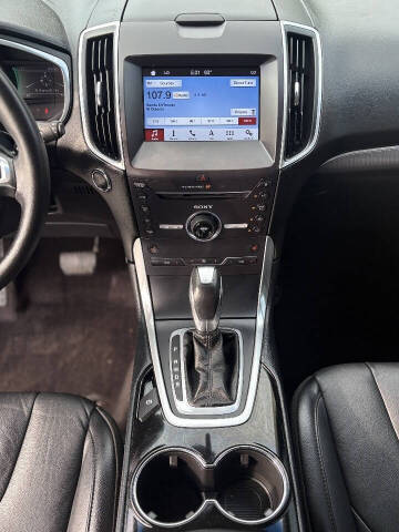 2016 Ford Edge Titanium