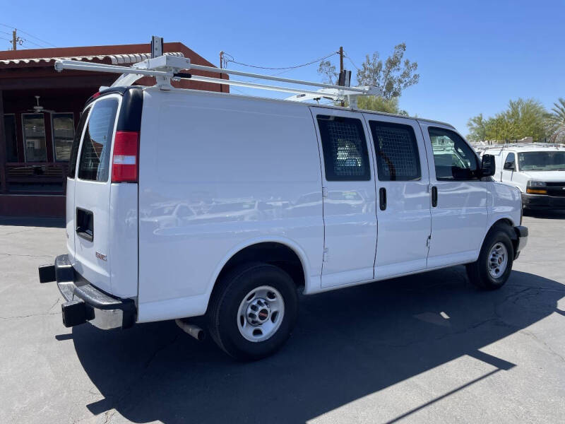 2024 GMC Savana 2500