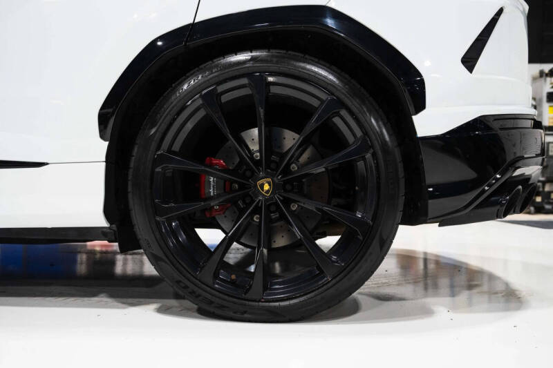 2022 Lamborghini Urus