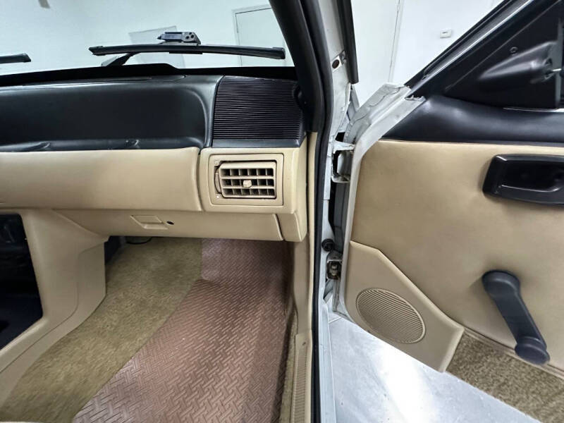 1987 Ford Mustang LX
