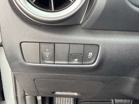 2023 Hyundai Kona Electric SE