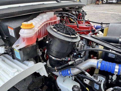 2020 Freightliner M2 106