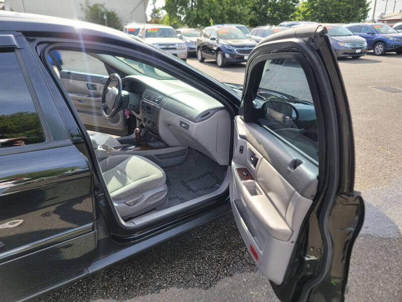 2007 Ford Taurus SEL