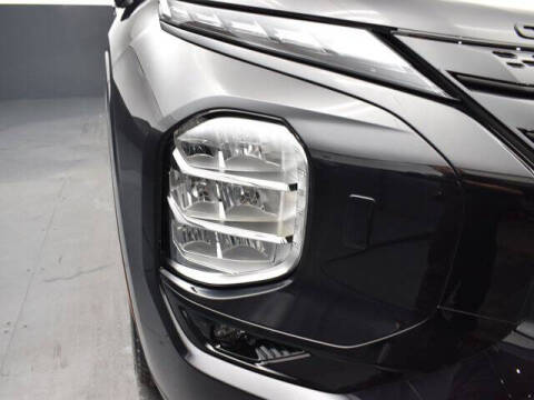 2025 Mitsubishi Outlander PHEV SEL Black Edition