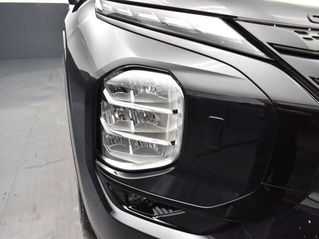 2025 Mitsubishi Outlander PHEV SEL Black Edition