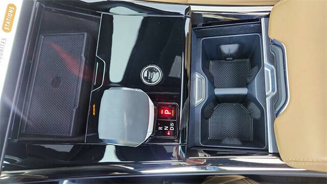 2024 Land Rover Range Rover Sport P360 SE