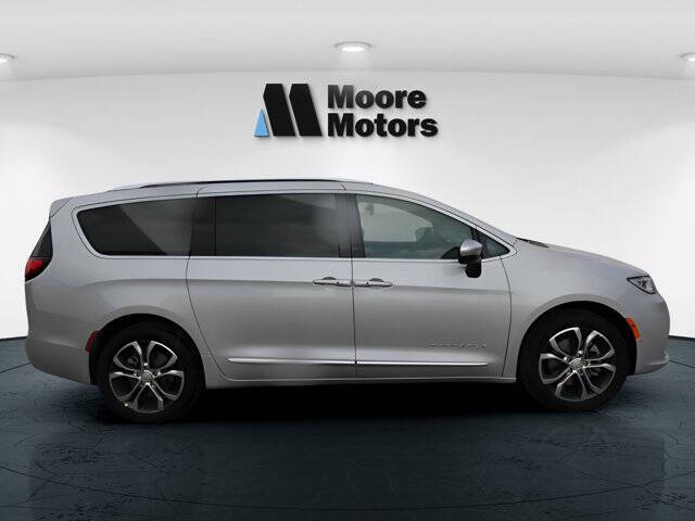 2026 Chrysler Pacifica Pinnacle