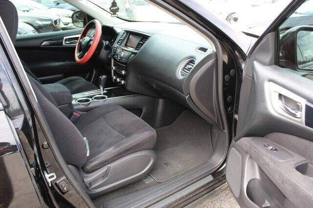 2013 Nissan Pathfinder SV