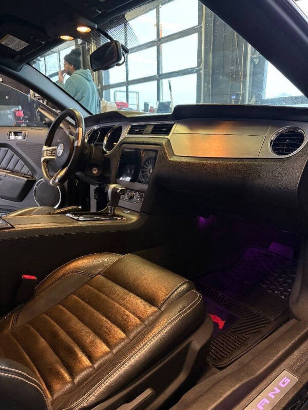 2010 Ford Mustang V6