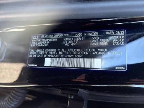 2023 Volvo XC60 B5 Core