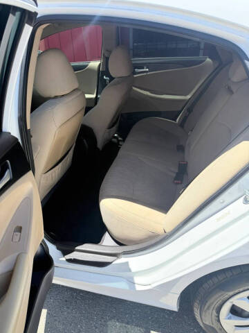 2011 Hyundai Sonata GLS