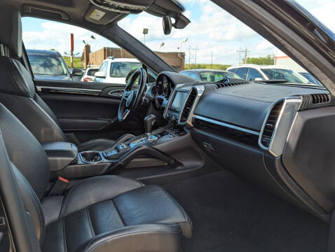 2016 Porsche Cayenne Turbo S